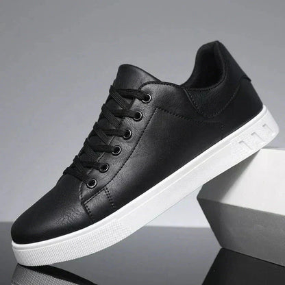 Klassische Ledersneaker